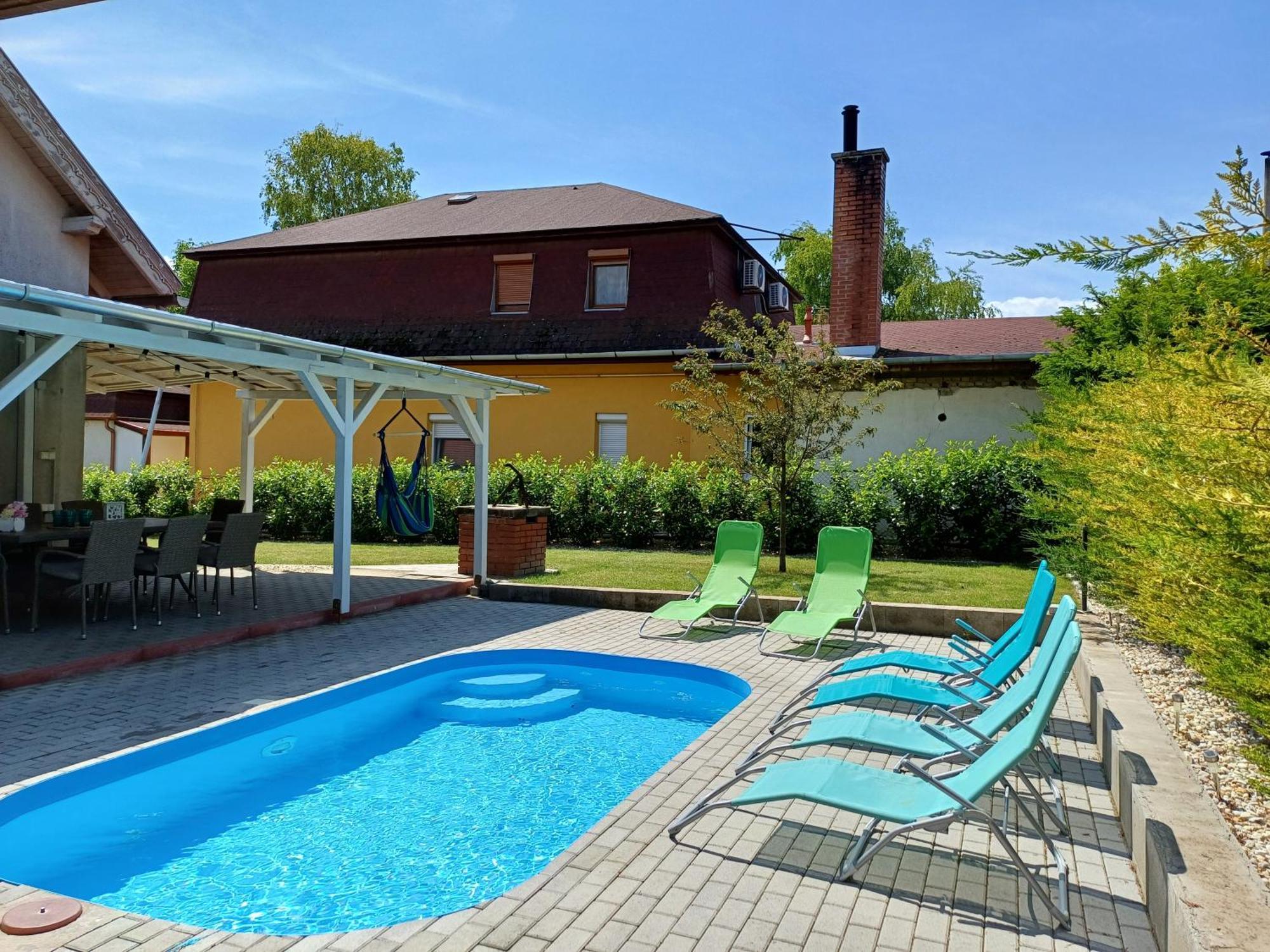 Villa Oliva 8 Fos Balatoni Nyaralo Balatonakarattya Exterior foto